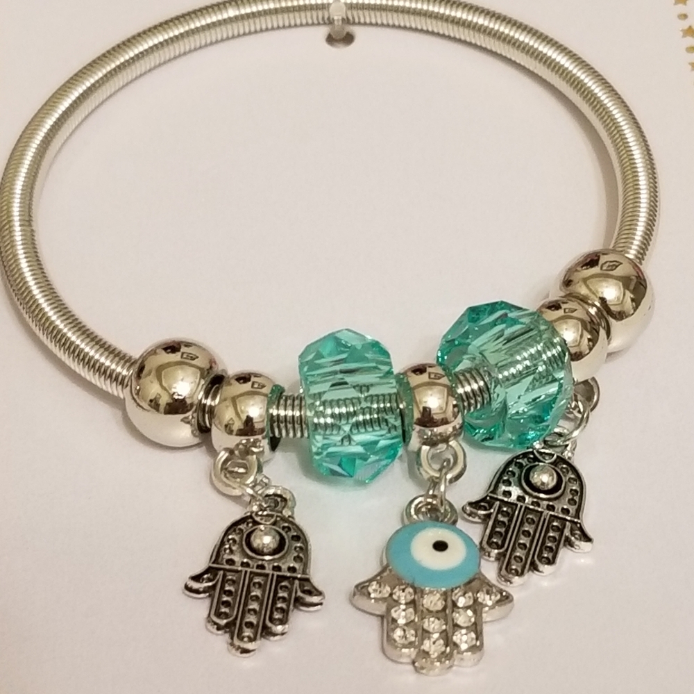 3/$30♥️ Evil Eye Hamsa Hand Charm Bracelet New
